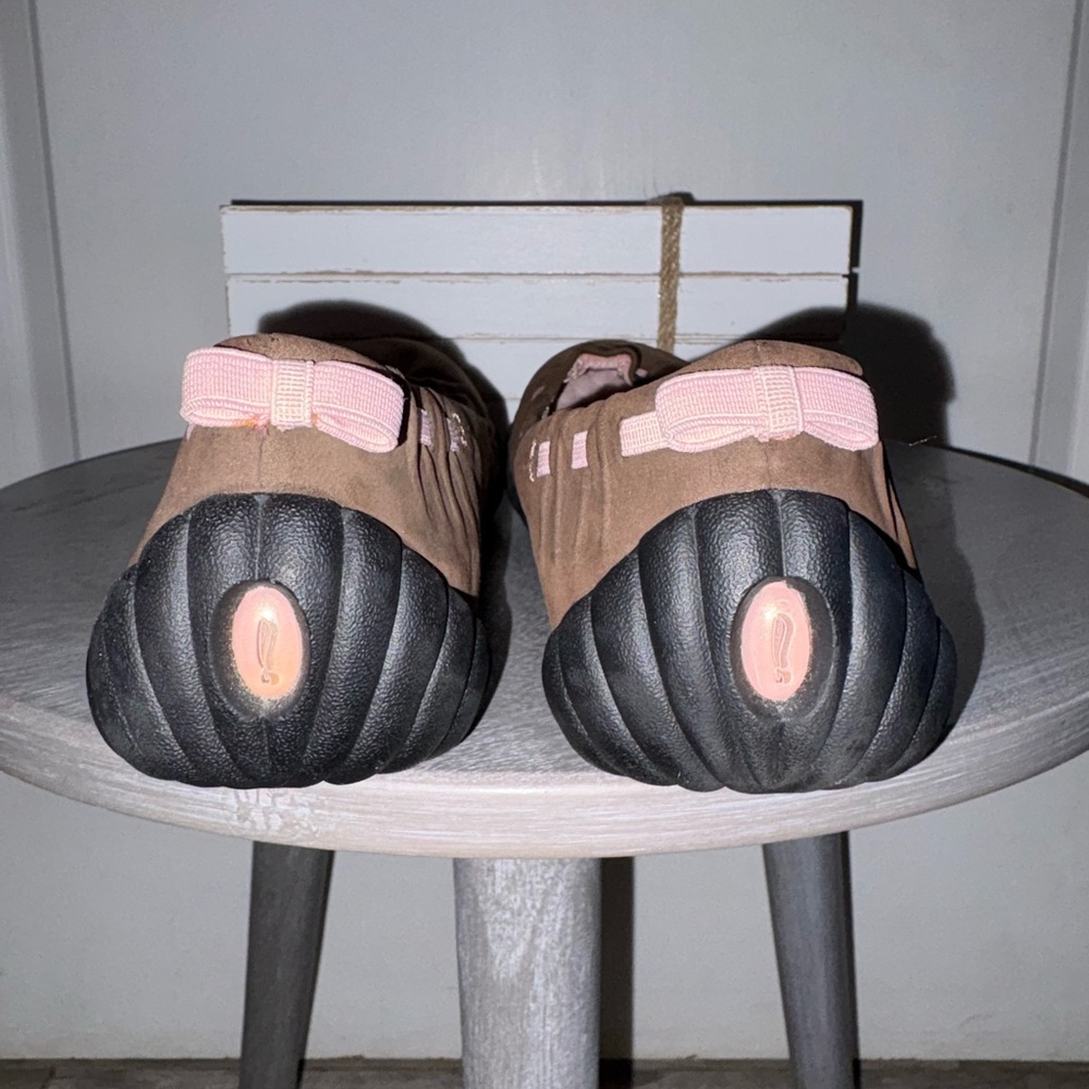 Privo Brown and Pink Women's Flats - sz9.5 (P23) - Picture 3 of 5